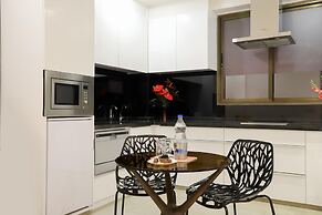 Ebony Residency