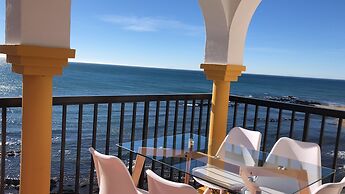 Apartment on the beachfront