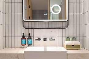 Atwell Suites Shanghai Wuning by IHG
