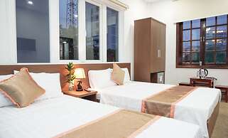 Hung Long Hostel
