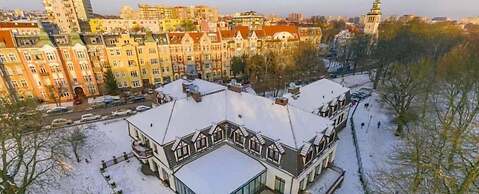 Grand Park Hotel