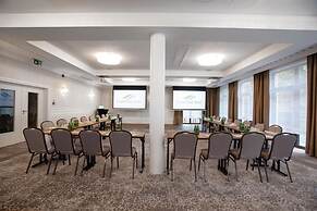 Grand Park Hotel