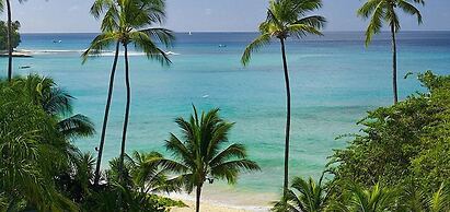 Schooner Bay 206 - The Palms