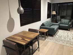 Timber Door Luxury Accommodation Geelong