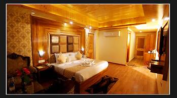 Grand Krisa Resort & Spa