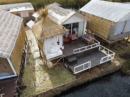 Uros Lake Titicaca Lodge