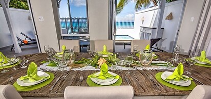 Villa Westshore