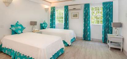 Villa Westshore