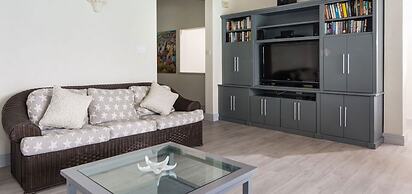 Villa Westshore