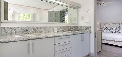 Villa Westshore