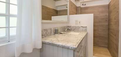 Villa Westshore