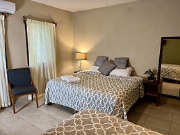 Hokhmah Heart Hotel