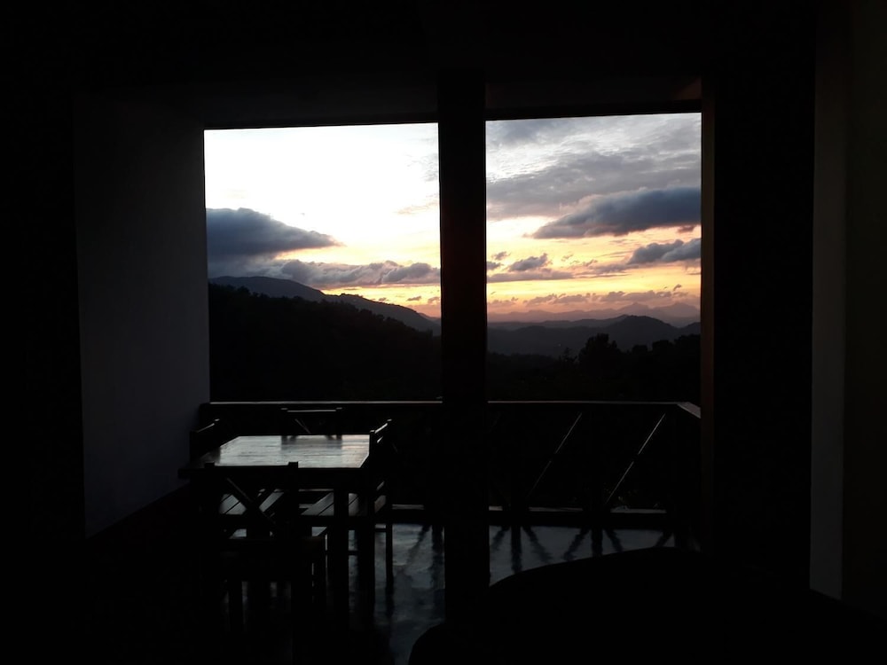 Luminary Lodge