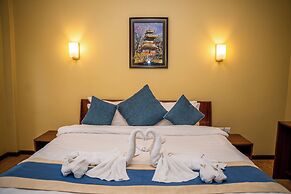 Hotel Glory Garden
