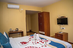 Hotel Glory Garden