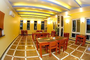 Hotel Glory Garden