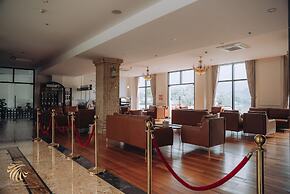 Phoenix Hotel