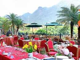 Phoenix Hotel
