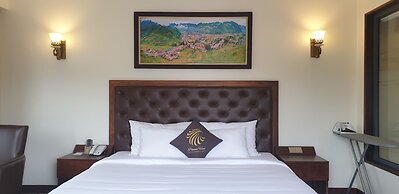 Phoenix Hotel