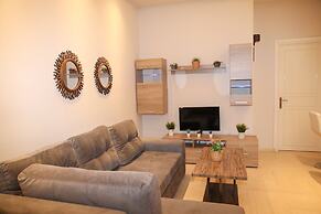 Chrissomallis Apartments
