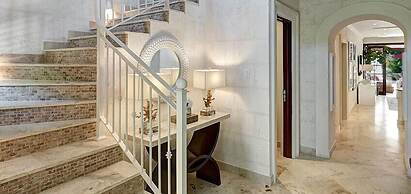 Claridges 6