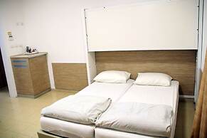 HI Masada Hostel