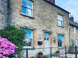 Rathbone Cottage