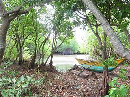 Beach Lagoon Guest House