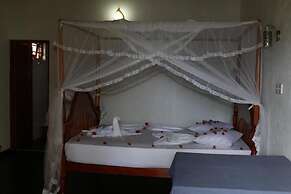 Beach Lagoon Guest House