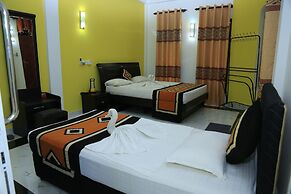 Yala Hotel River Front