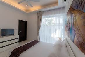 Kamala Contemporary 3 Bedrooms Pool Villa