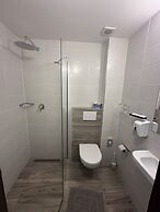 Hotel Alf