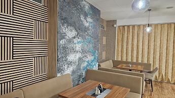 Hotel Alf