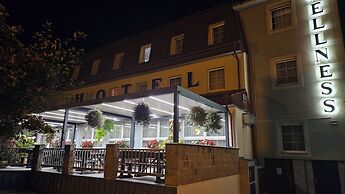 Hotel Alf