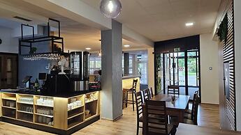 Hotel Alf