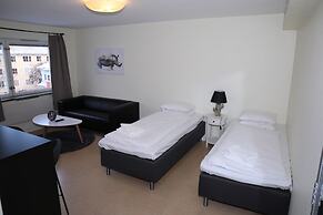 Fastliving Apartment Hotel