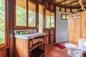 Paradise Lodge