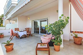 Villa Lola
