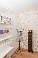 Villa Lola