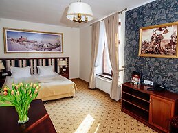 Zamek Gniew - Hotel Rycerski