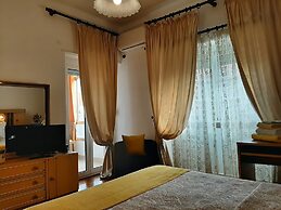 Mary Apartments