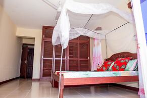 Safiri Kenya Home