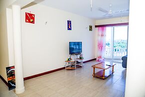 Safiri Kenya Home