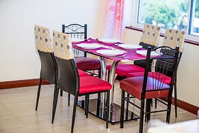 Safiri Kenya Home