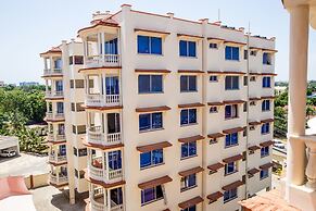 Safiri Kenya Home