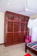 Safiri Kenya Home