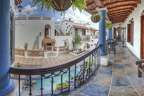 Hotel Santa Paula