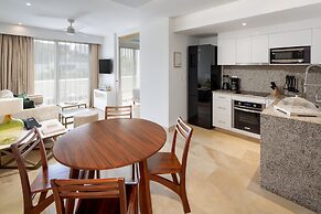 Antera Hotel & Residences