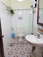 Hostel Dang Loi