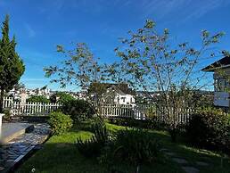 HB Bungalow